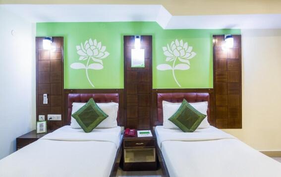 Hotel Clifton Hyderabad Bagian luar foto