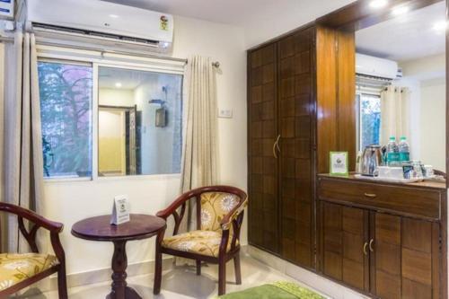 Hotel Clifton Hyderabad Bagian luar foto