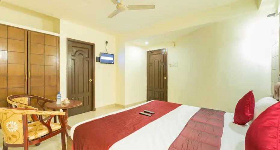 Hotel Clifton Hyderabad Bagian luar foto